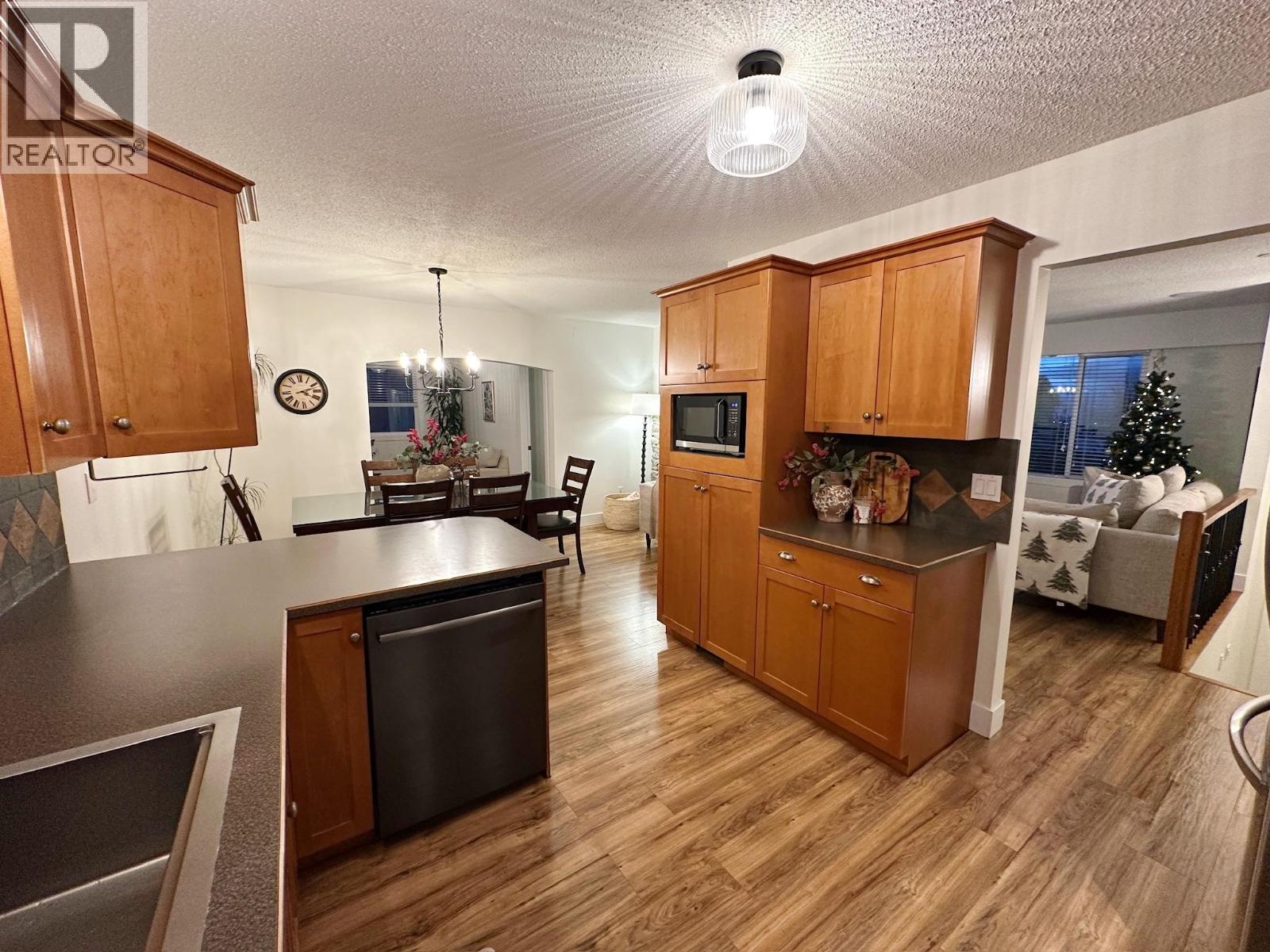  995 Graf Road, Kelowna