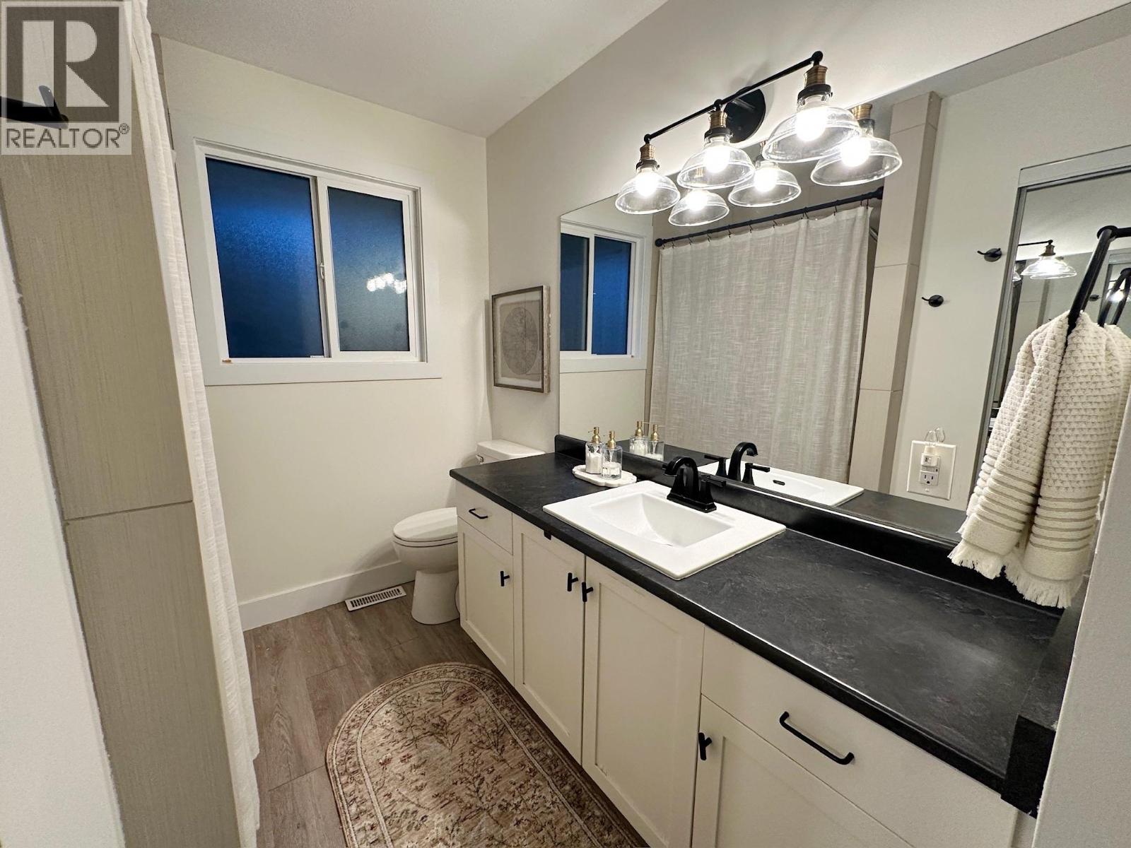  995 Graf Road, Kelowna