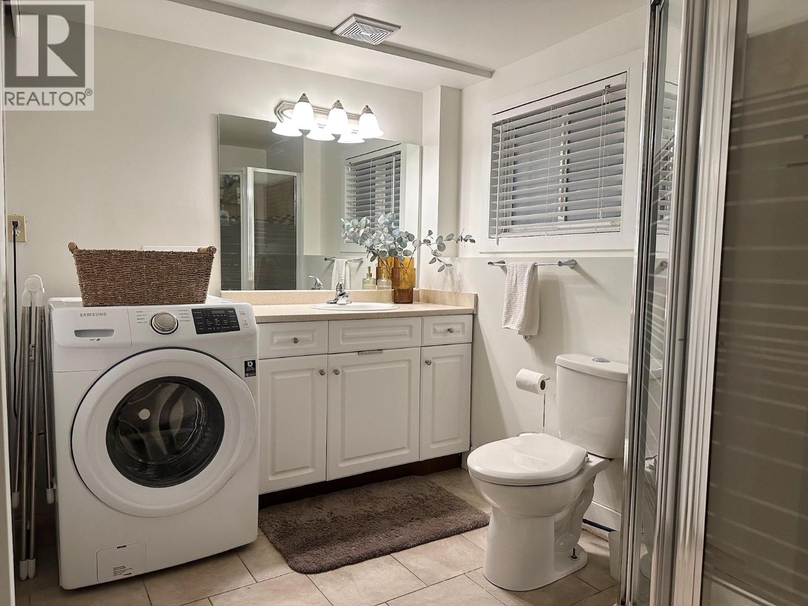  995 Graf Road, Kelowna