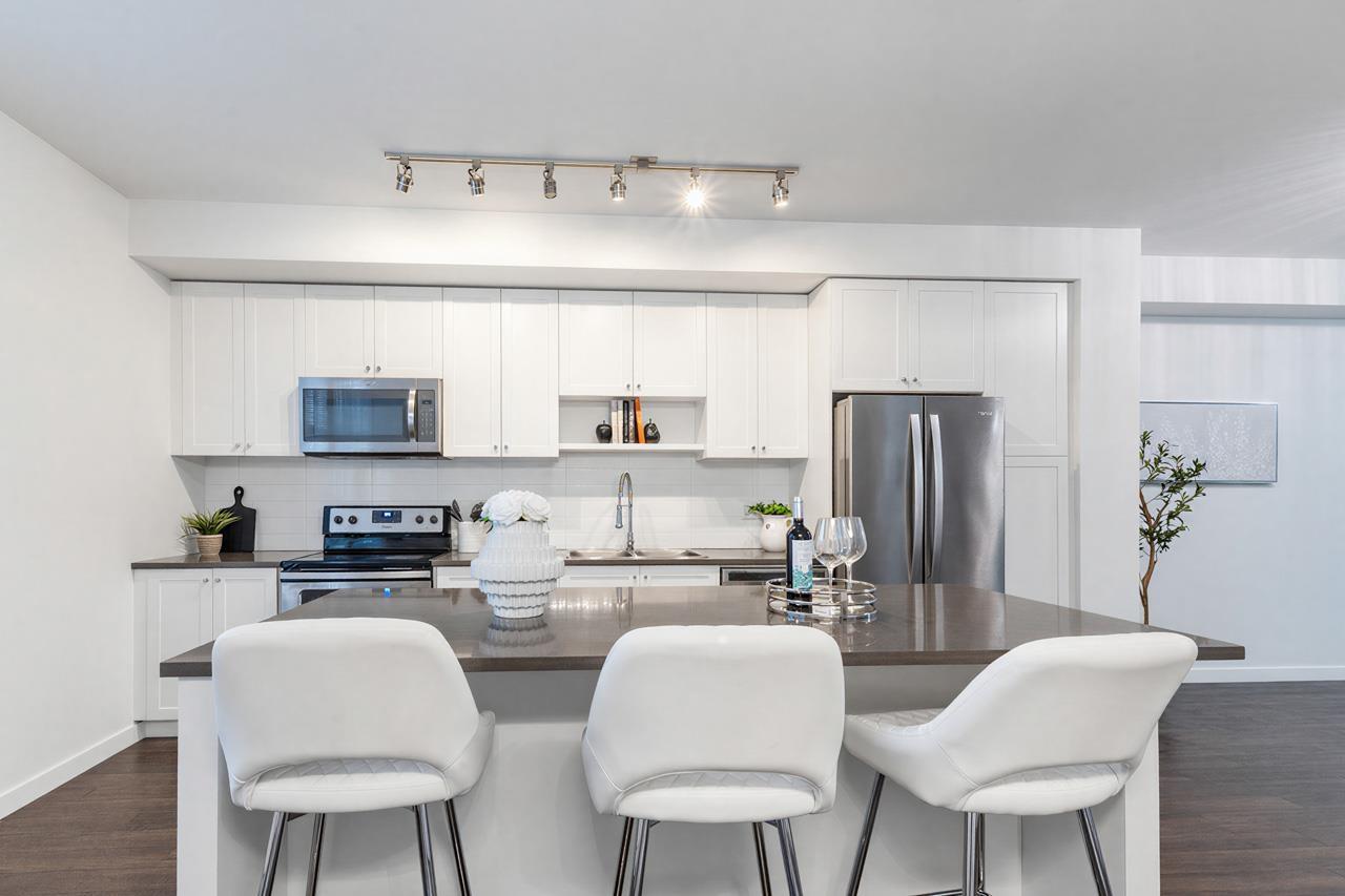 14 10433 158 STREET, Surrey