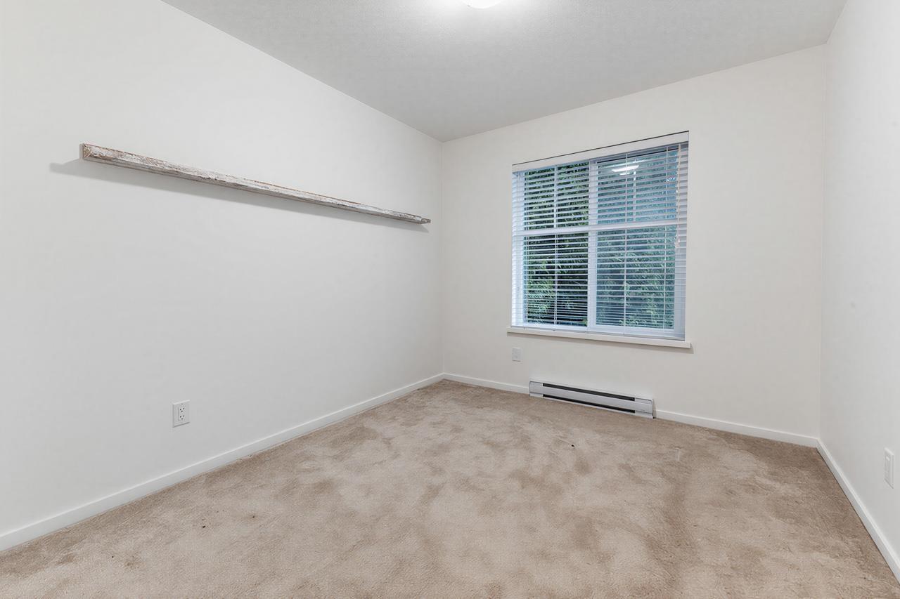 14 10433 158 STREET, Surrey