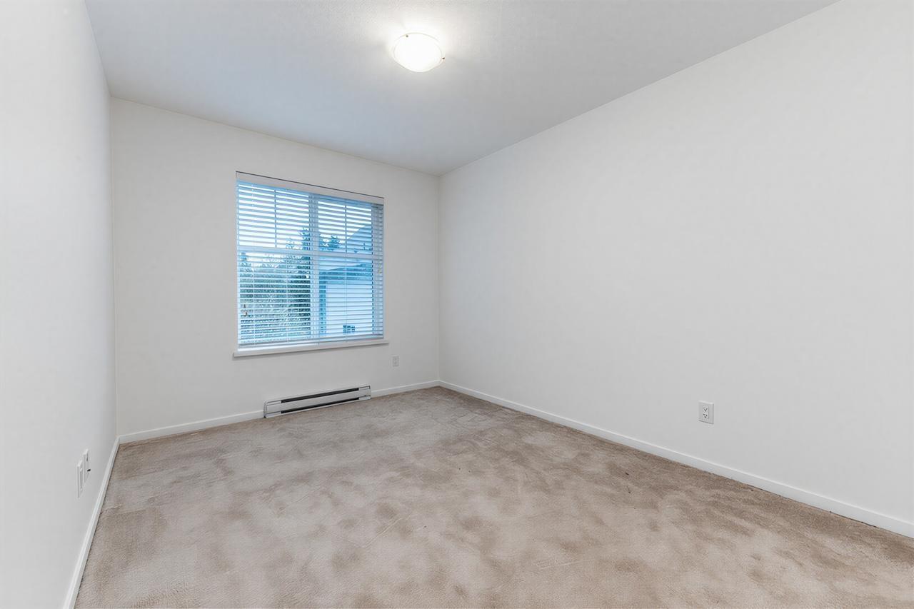 14 10433 158 STREET, Surrey