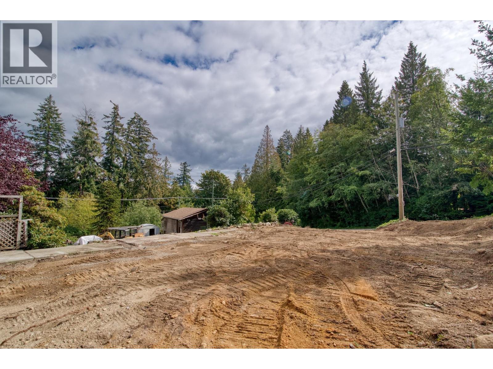 7712 FAWN ROAD, Halfmoon Bay