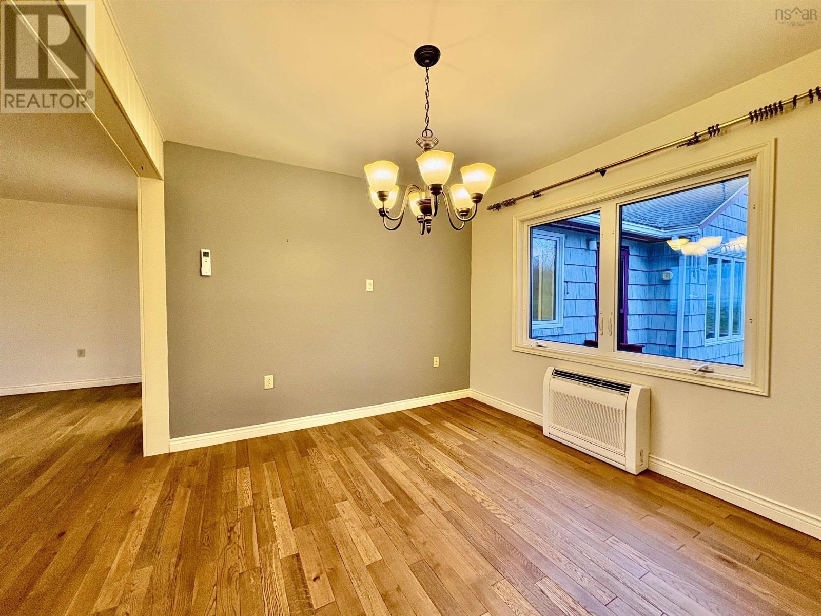 Property 20 of 49 of 5632 Little Harbour Road