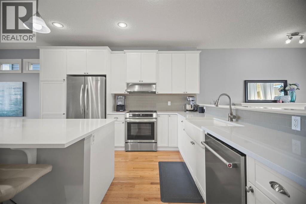 411 River Heights Crescent, Cochrane