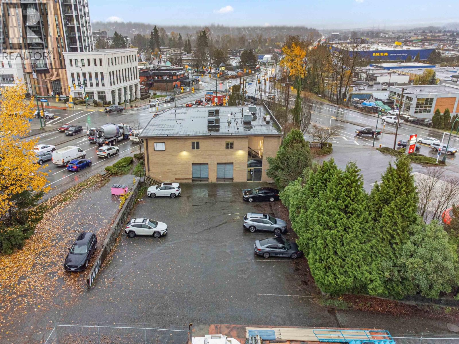 Office in Coquitlam - Image 34