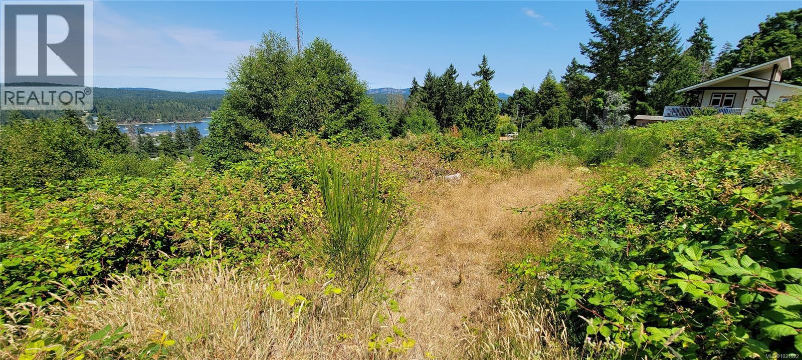  120 Bishops Walk Road, Salt Spring