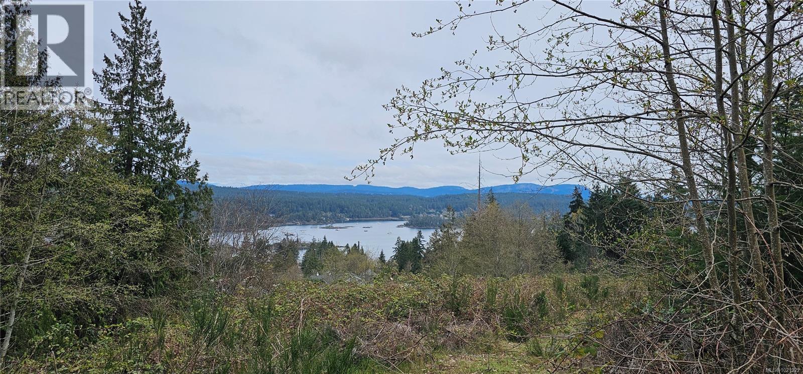  120 Bishops Walk Road, Salt Spring
