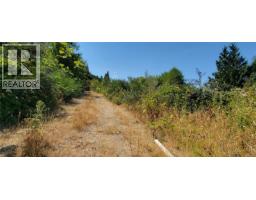 120 Bishops Walk Rd, Salt Spring, BC V8K2W3 Photo 15