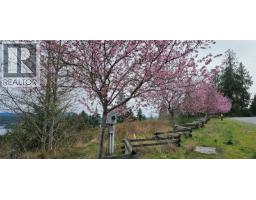 120 Bishops Walk Rd, Salt Spring, BC V8K2W3 Photo 19