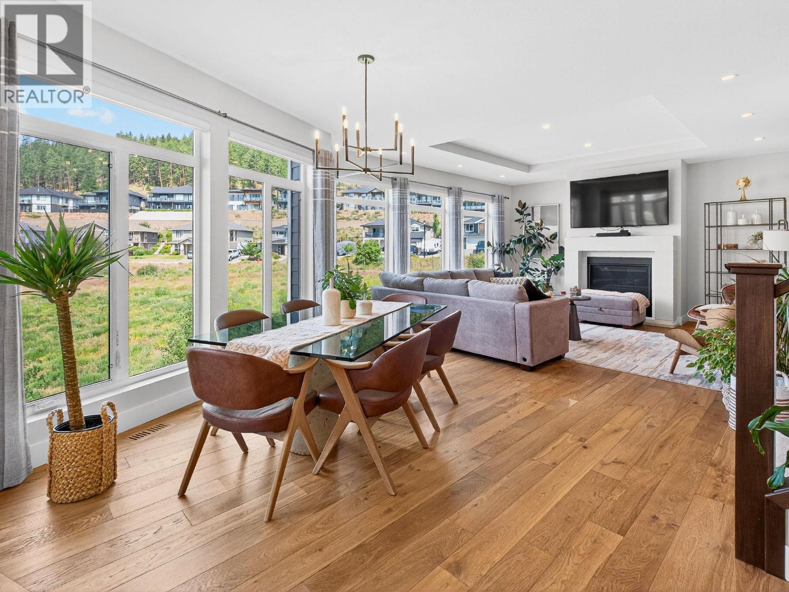  2578 Crown Crest Place, West Kelowna