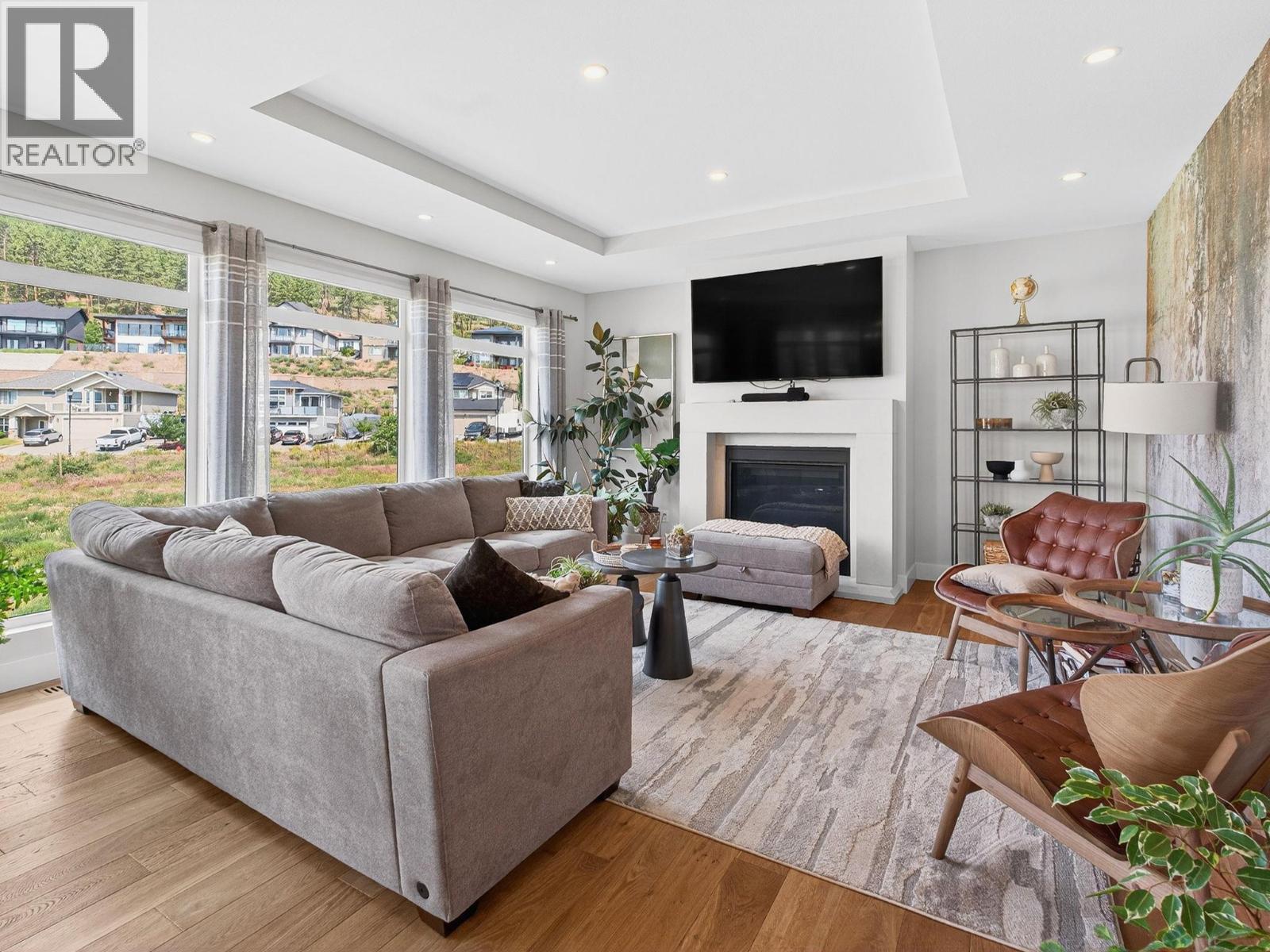  2578 Crown Crest Place, West Kelowna