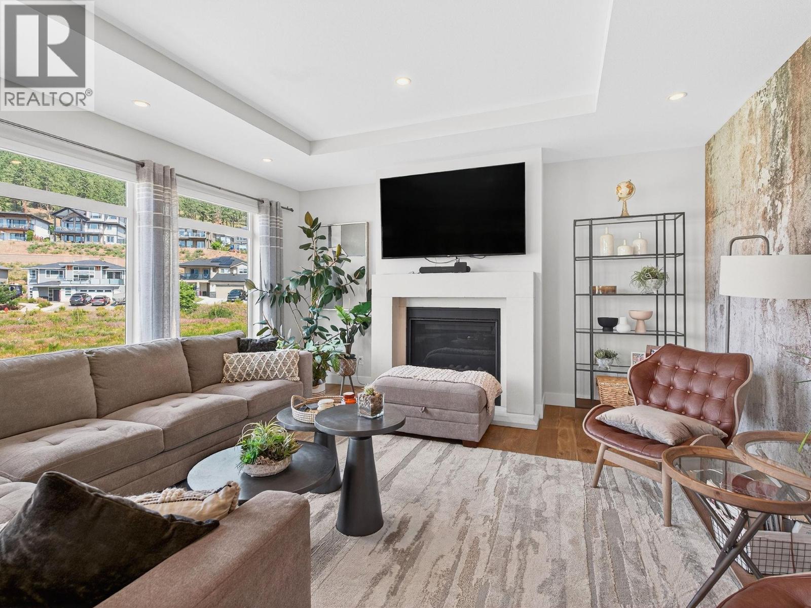  2578 Crown Crest Place, West Kelowna