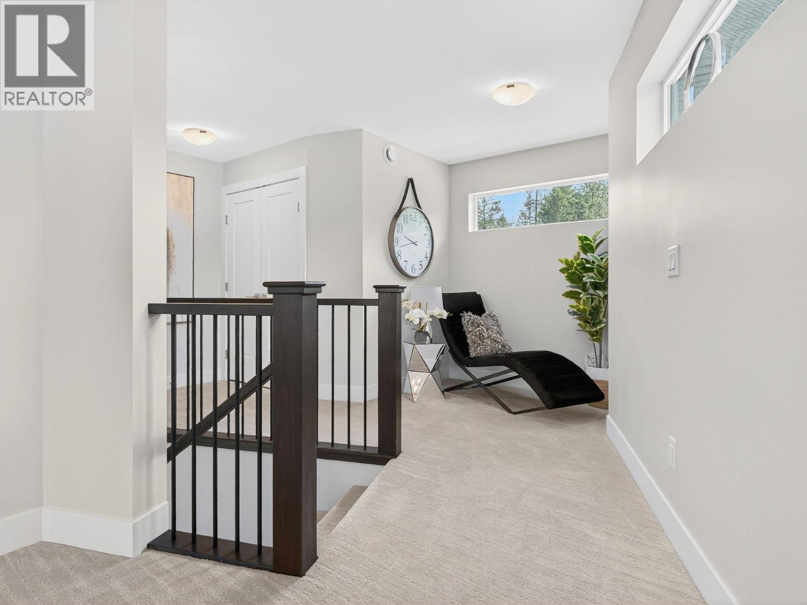  2578 Crown Crest Place, West Kelowna
