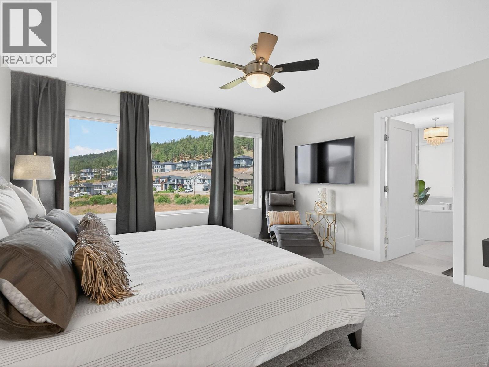  2578 Crown Crest Place, West Kelowna