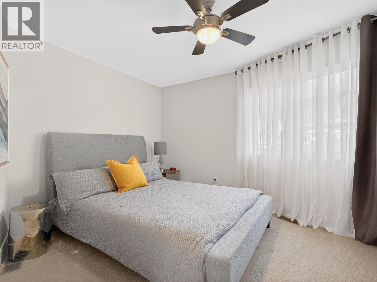  2578 Crown Crest Place, West Kelowna