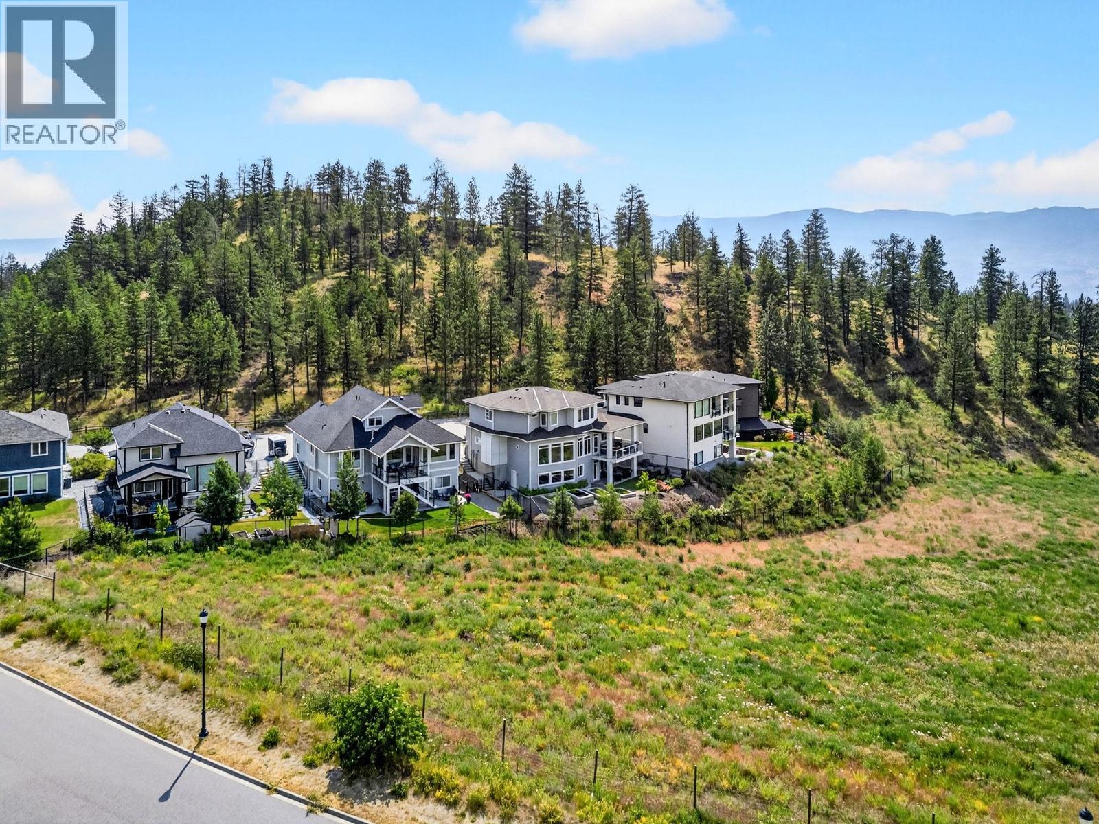  2578 Crown Crest Place, West Kelowna