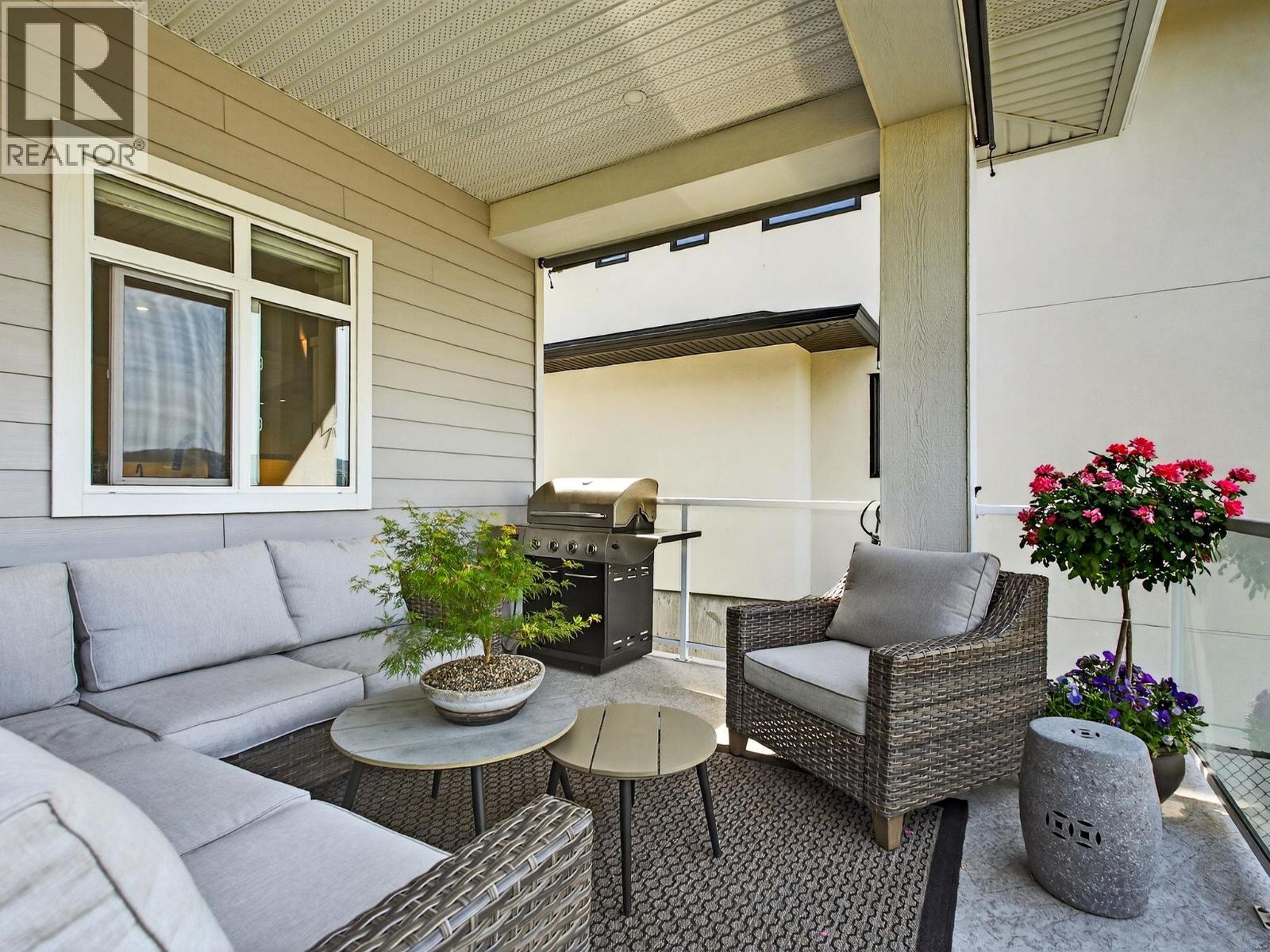  2578 Crown Crest Place, West Kelowna