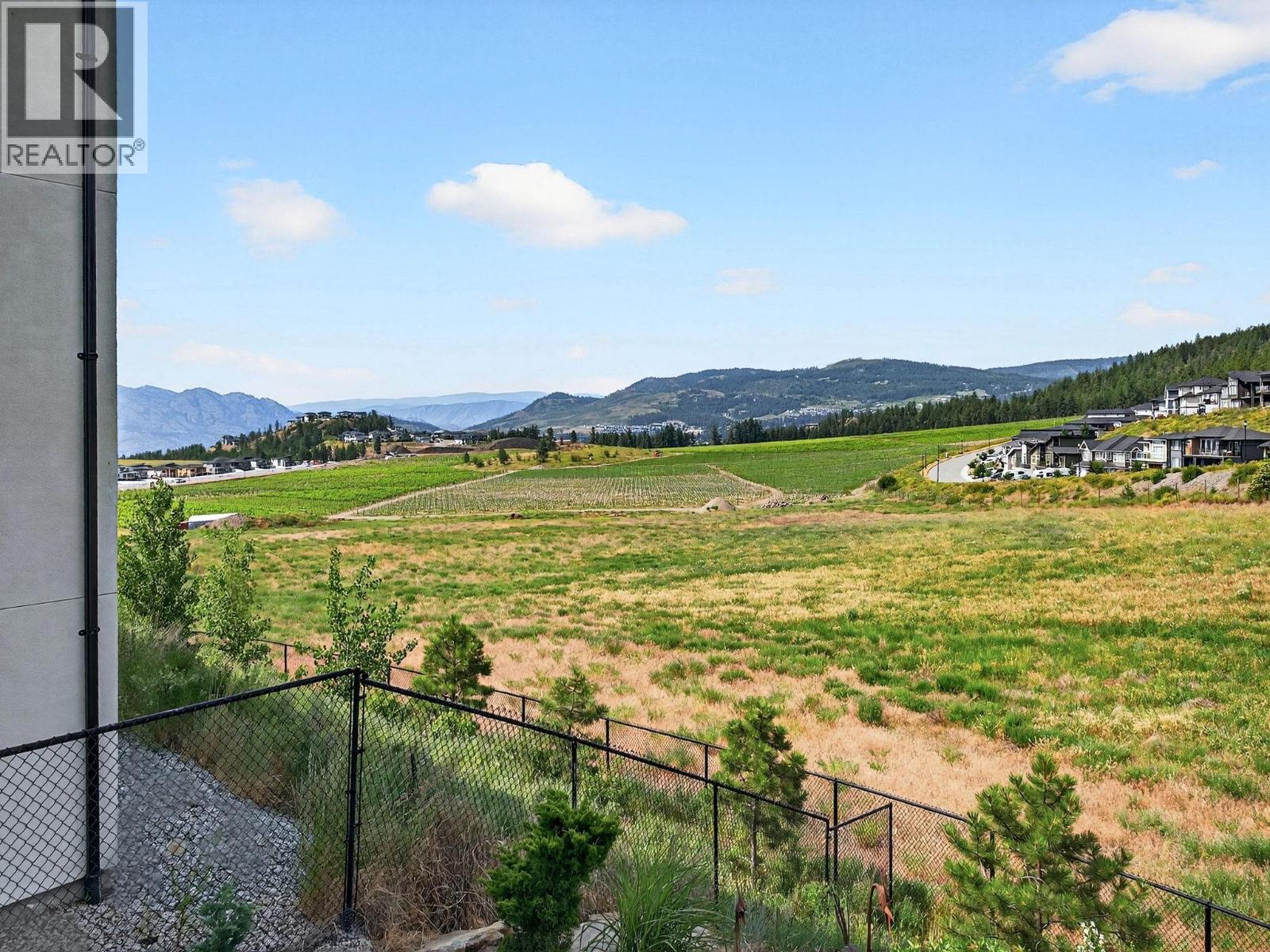  2578 Crown Crest Place, West Kelowna