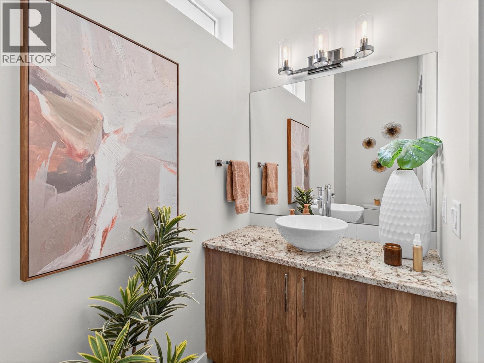  2578 Crown Crest Place, West Kelowna