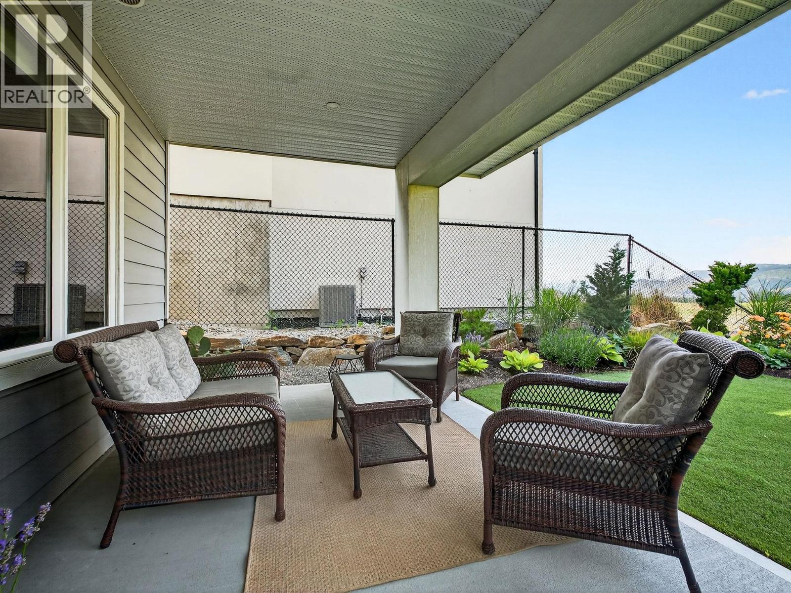  2578 Crown Crest Place, West Kelowna