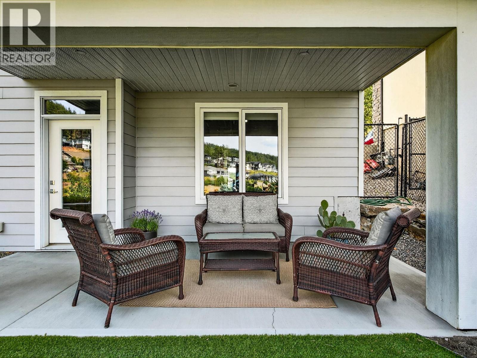  2578 Crown Crest Place, West Kelowna