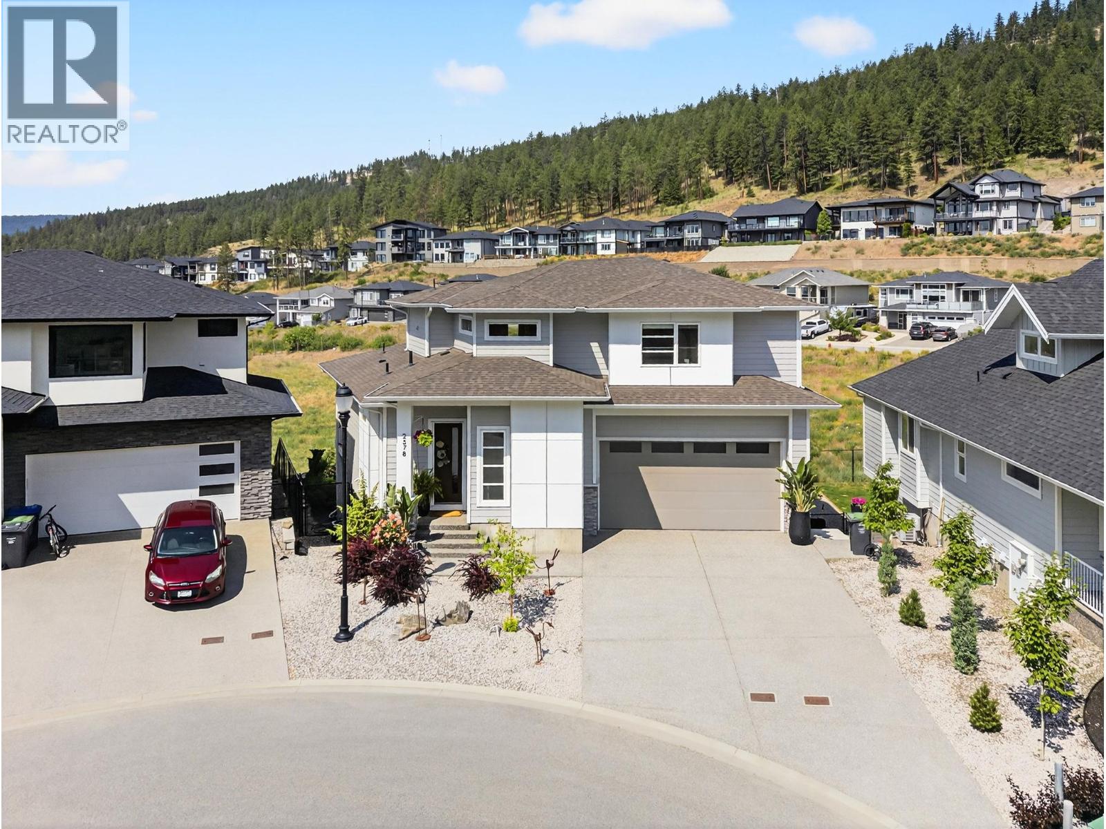  2578 Crown Crest Place, West Kelowna