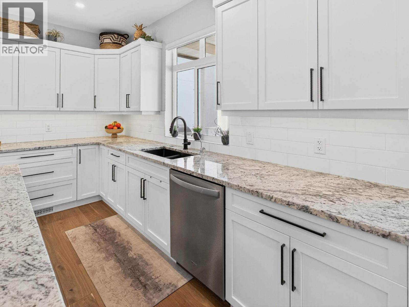  2578 Crown Crest Place, West Kelowna