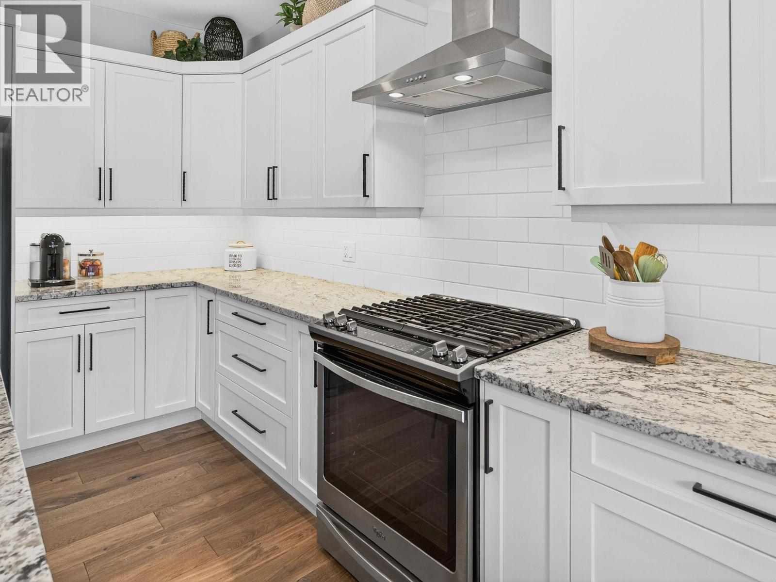  2578 Crown Crest Place, West Kelowna