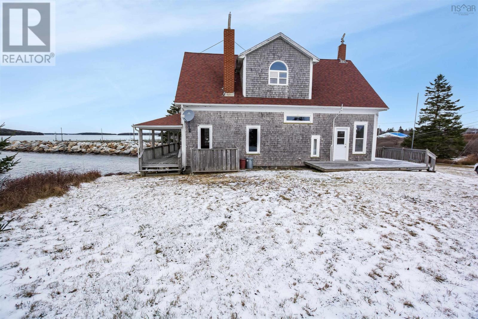 Property 28 of 33 of 3761 Highway 3