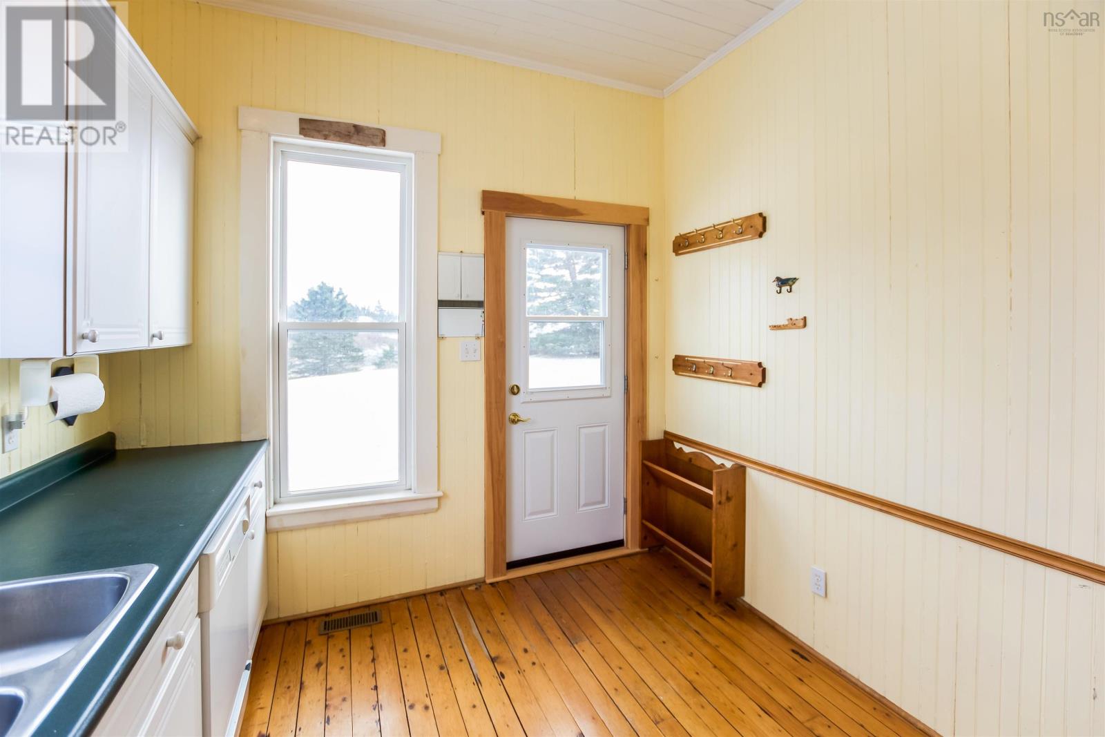 Property 5 of 33 of 3761 Highway 3