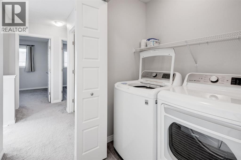 Single Family House for Sale in  Wolf Creek Manor SE Wolf Willow Calgary 