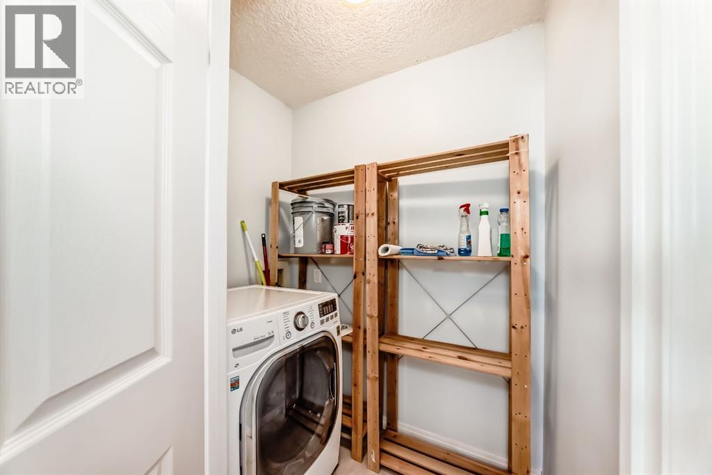 Single Family House for Sale in    Avenue SW Lower Mount Royal Calgary 