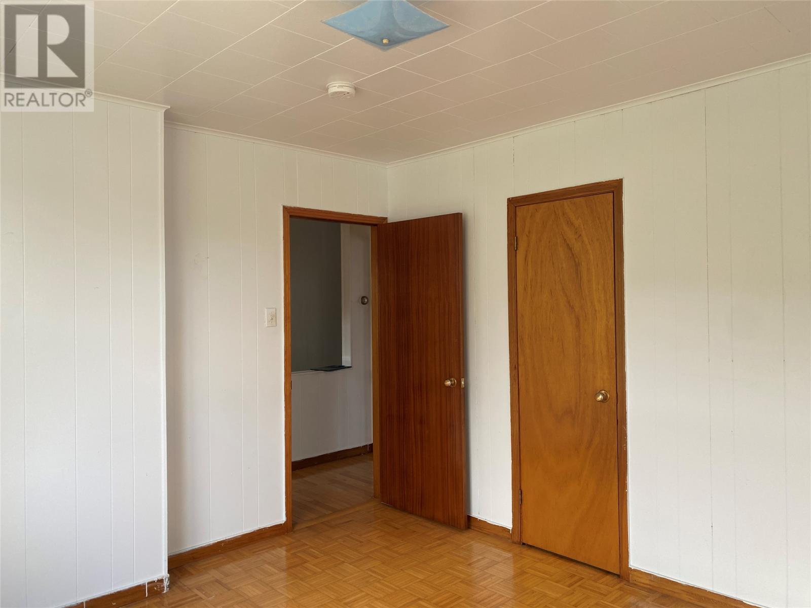 Upstairs Bedroom #1