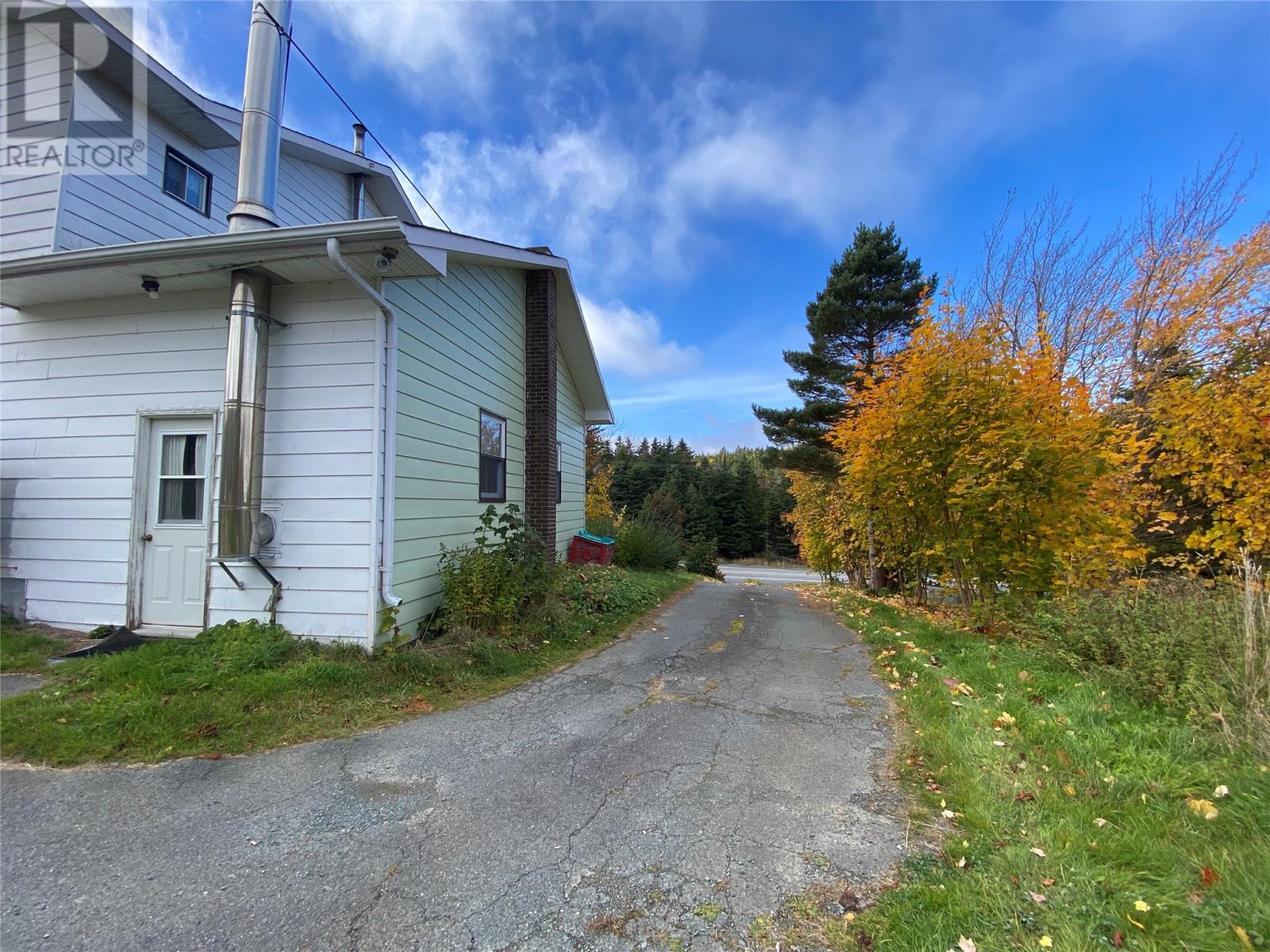 Side View Driveway