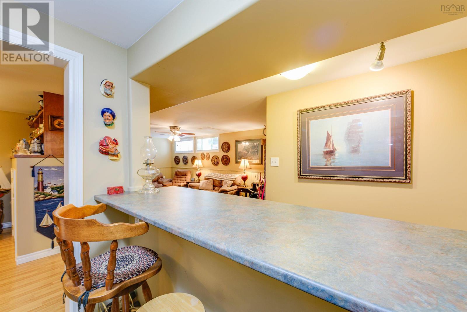 Property 32 of 51 of 76 Meadowland Avenue