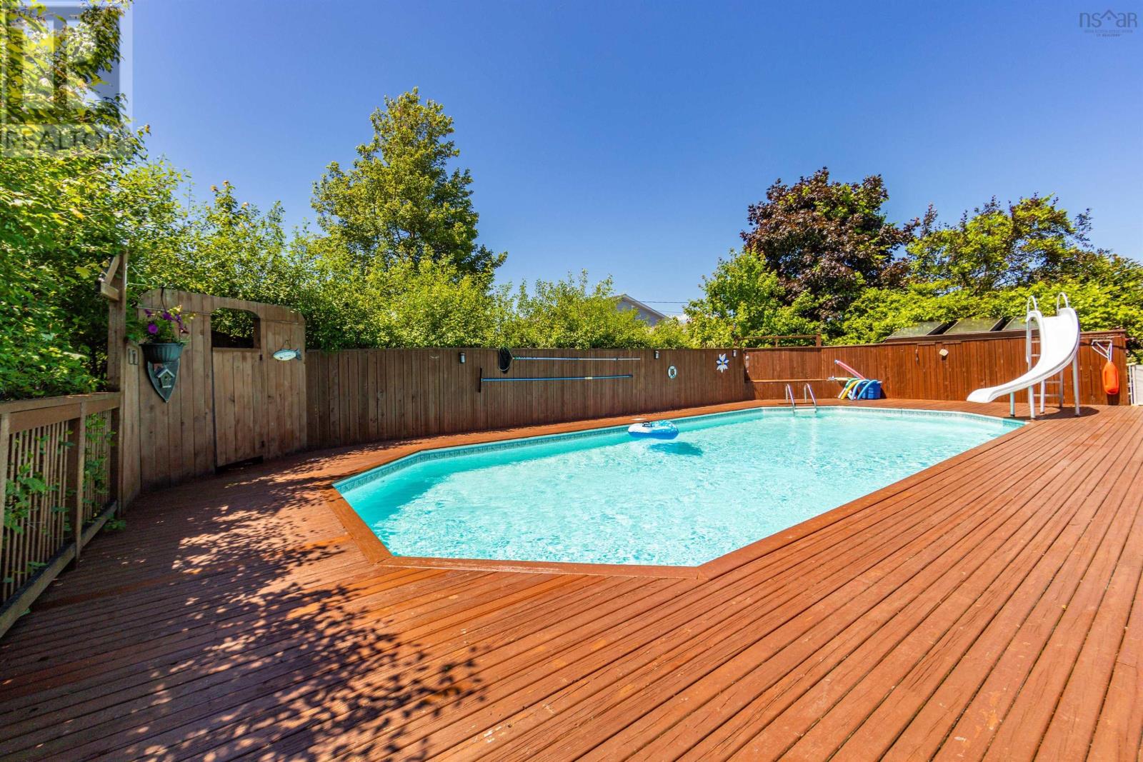 Property 4 of 51 of 76 Meadowland Avenue