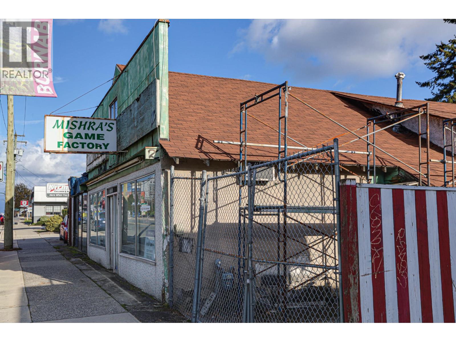 Retail in Burnaby - Image 13