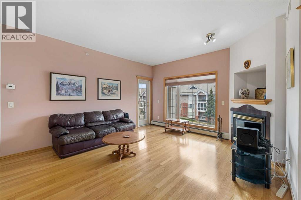 Single Family House for Sale in   Tuscany Springs Boulevard NW Tuscany Calgary 