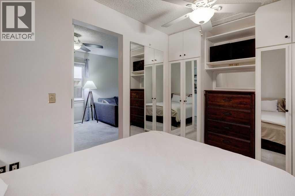 Single Family House Bungalow for Sale in   Avenue NW Capitol Hill Calgary 