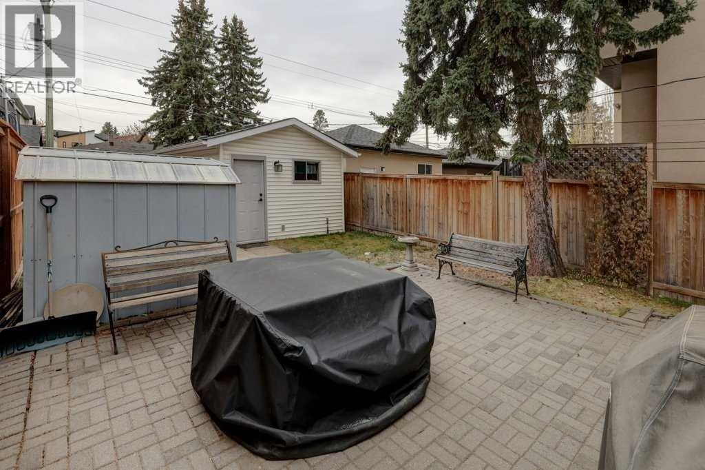 Single Family House Bungalow for Sale in   Avenue NW Capitol Hill Calgary 