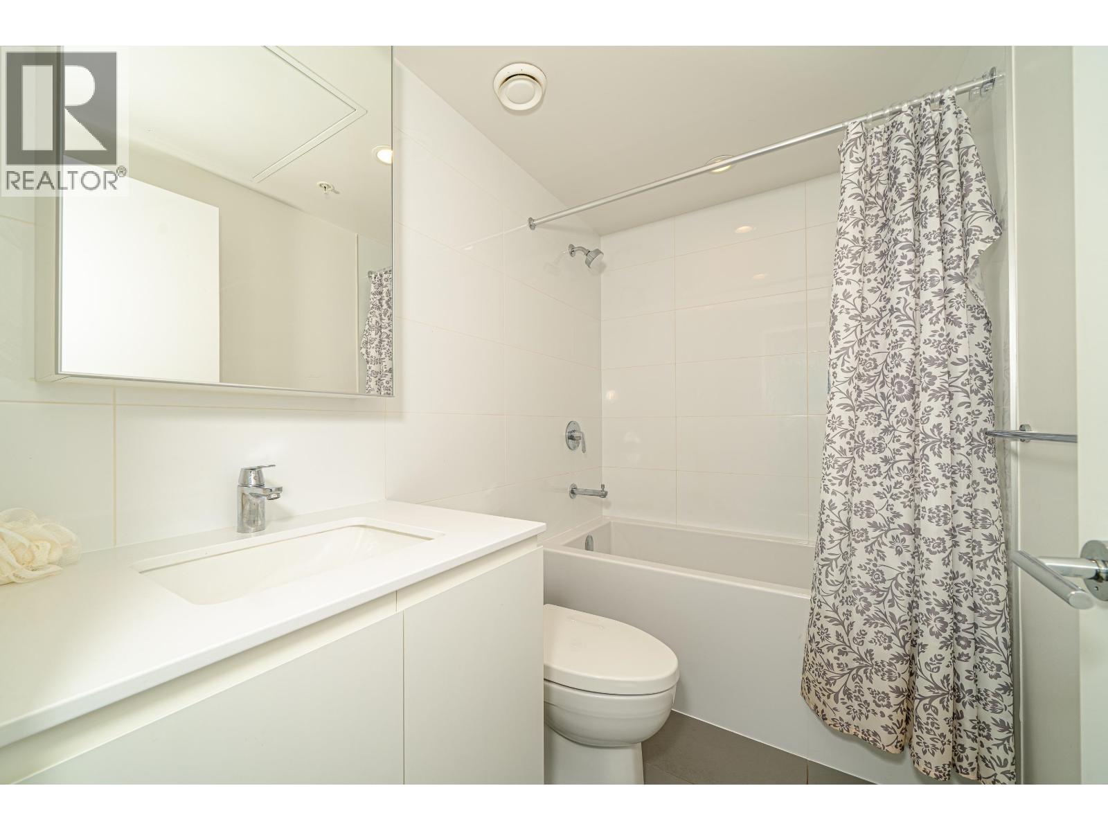 5001 3809 EVERGREEN PLACE, Burnaby