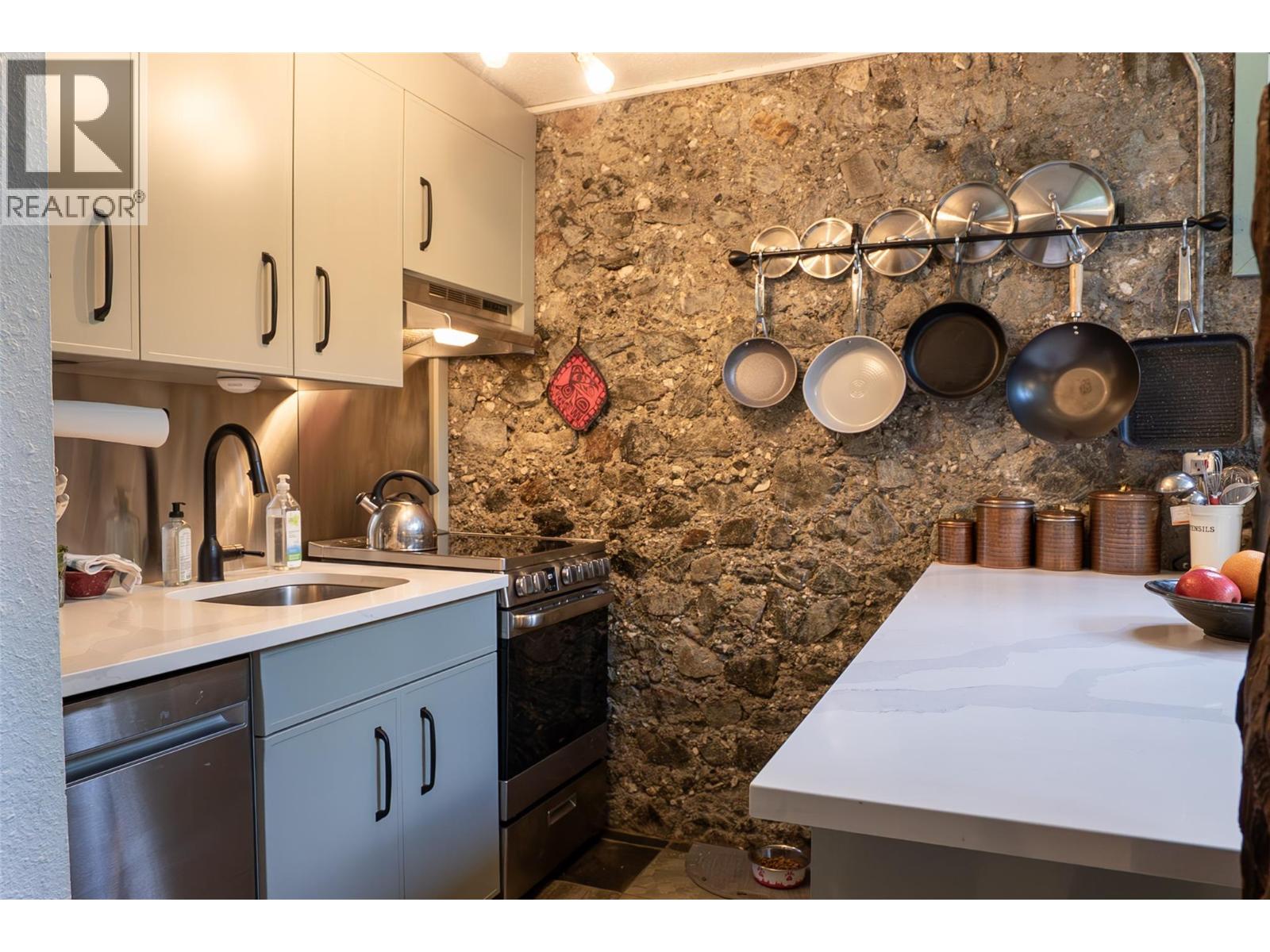 130 Cougar Road Unit# 6, Mount Baldy