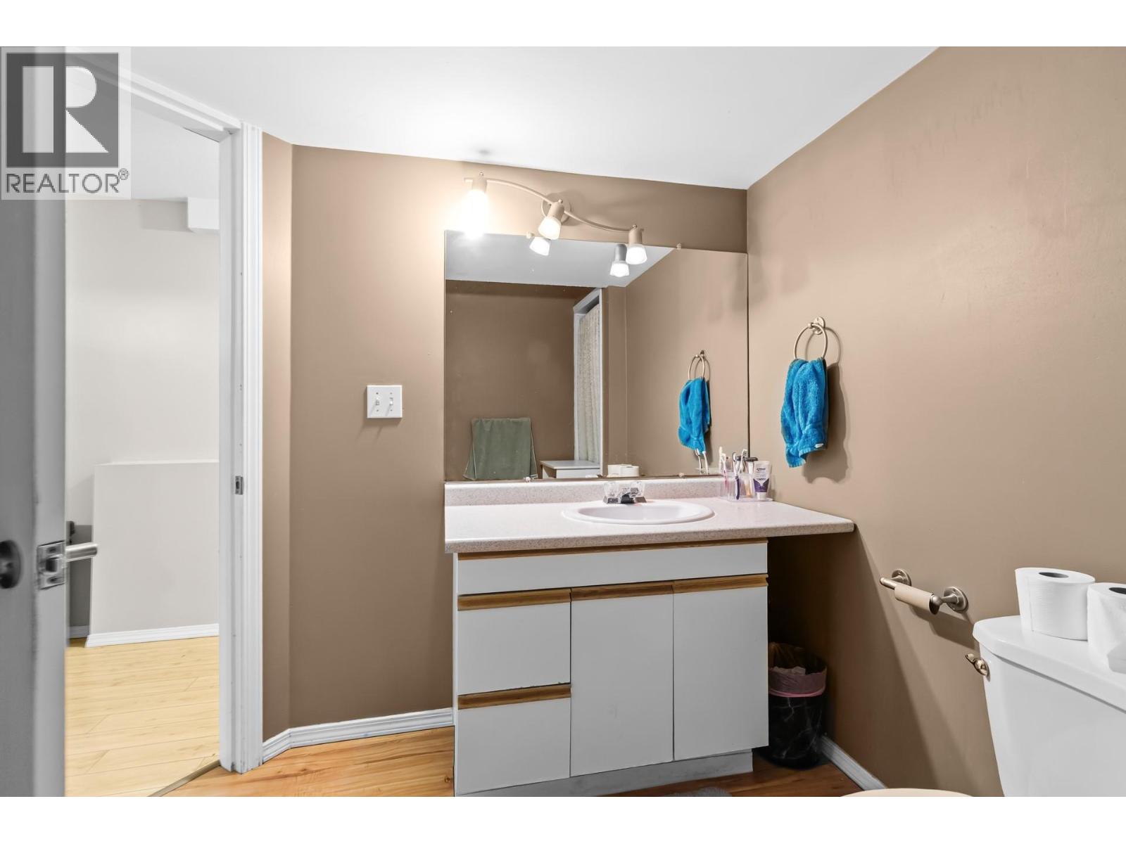 38 555 Glenmeadows Road, Kelowna