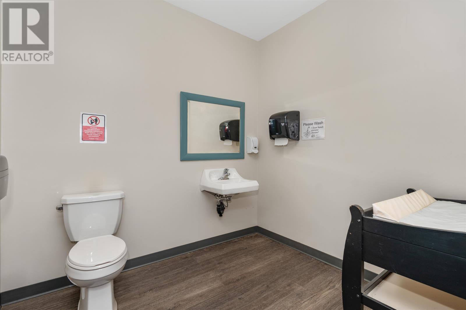 Other for Sale in  Western Road Richmond 