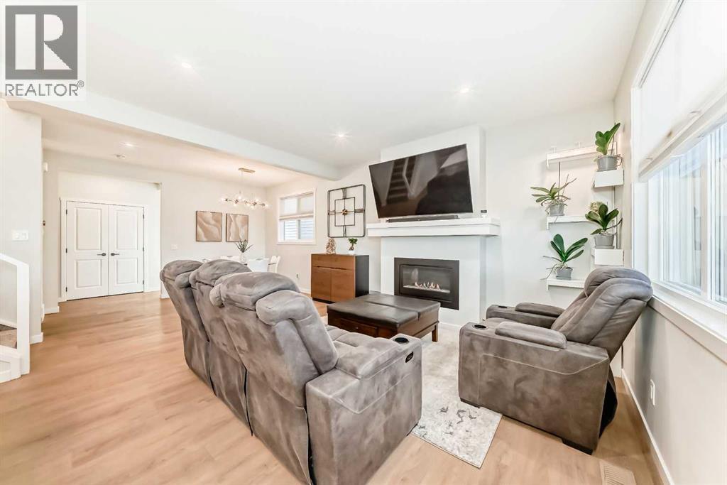 Single Family House for Sale in  Lavender Drive SE Rangeview Calgary 