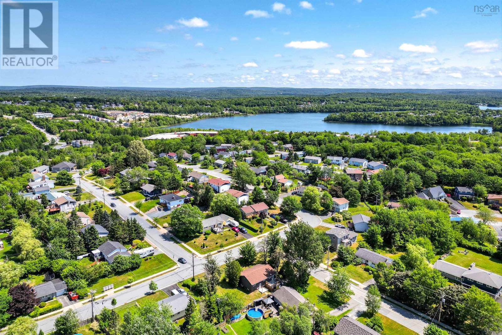 Property 36 of 45 of A & B 34 Raymond Drive