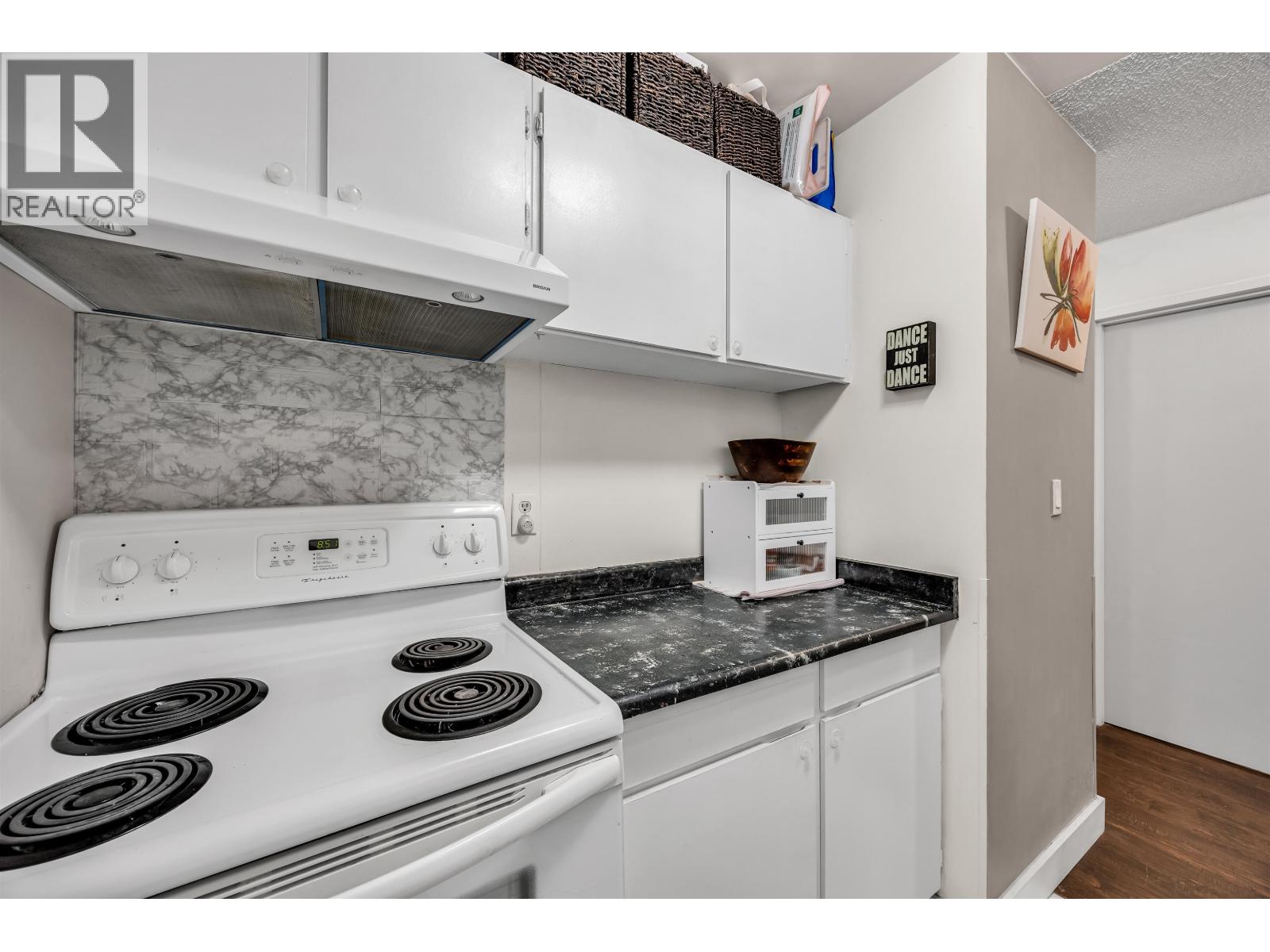 211 8640 CITATION DRIVE, Richmond