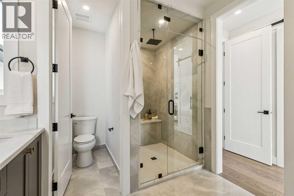 Single Family House for Sale in   Avenue NW Capitol Hill Calgary 