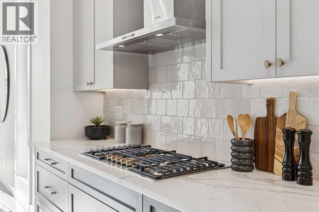 Single Family House for Sale in   Avenue NW Capitol Hill Calgary 